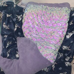 Cynthia Rowley Purple and Pink Mermaid Tail Blanket